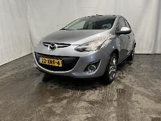 uszkodzony samochody osobowe Mazda 2 2 (DE) Hatchback 1.3 16V MZR (ZJ46) [62kW]  (01-2010/06-2015) 2012/8