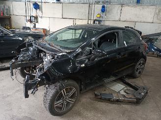 Salvage car Kia Rio Rio III (UB) Hatchback 1.2 CVVT 16V (G4LA5) [63kW]  (09-2011/12-2017) 2015/1