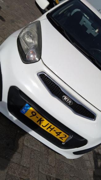 Kia Picanto Picanto (TA) Hatchback 1.0 12V (G3LA) [51kW]  (05-2011/06-2017) picture 14