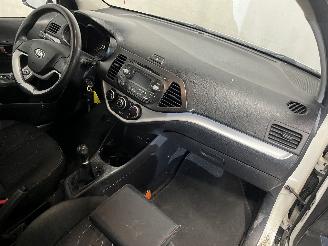 Kia Picanto Picanto (TA) Hatchback 1.0 12V (G3LA) [51kW]  (05-2011/06-2017) picture 7