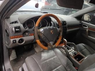 Porsche Cayenne Cayenne (9PA) SUV 4.5 S V8 32V (M48.00) [250kW]  (09-2002/09-2007) picture 5