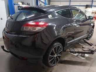 Renault Mégane Megane III Coupe (DZ) Hatchback 3-drs 1.6 16V (K4M-858(K4M-R8)) [81kW]=
  (11-2008/08-2015) picture 3