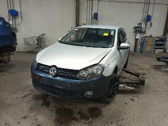 Vrakbiler auto Volkswagen Golf Golf VI (5K1) Hatchback 1.6 TDI 16V (CAYC) [77kW]  (02-2009/11-2012) 2010/3