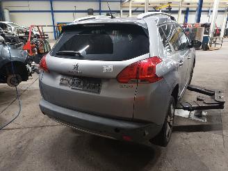 Peugeot 2008 2008 (CU) MPV 1.2 Vti 12V PureTech 82 (EB2F(HMZ)) [60kW]  (03-2013/12-=
2018) picture 3