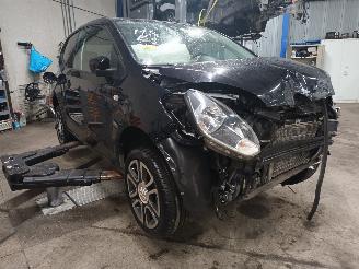 Volkswagen Up! Up! (121) Hatchback 1.0 12V 75 (CWRA) [55kW]  (08-2011/11-2019) picture 2