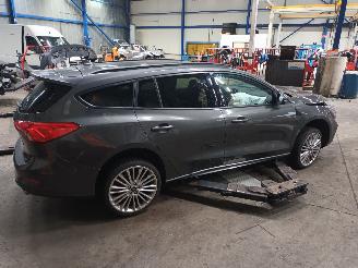 Ford Focus Focus 4 Wagon Combi 1.5 EcoBoost 12V 182 (Y1DA) [134kW]  (09-2018/12-2=
025) picture 3