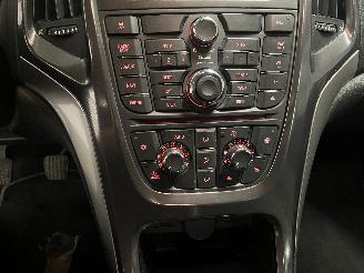 Opel Astra Astra J (PC6/PD6/PE6/PF6) Hatchback 5-drs 1.4 Turbo 16V (A14NET(Euro 5=
)) [103kW]  (12-2009/10-2015) picture 11