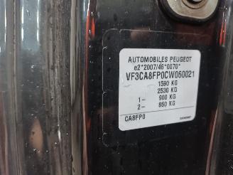 Peugeot 208 208 I (CA/CC/CK/CL) Hatchback 1.4 16V (EP3C(8FP)) [70kW]  (03-2012/12-=
2019) picture 6