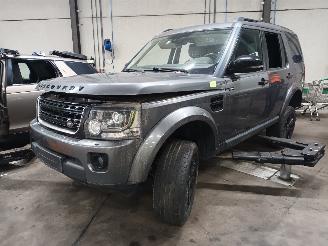 Démontage voiture Land Rover Discovery Discovery IV (LAS) Terreinwagen 3.0 TD V6 24V (306DT(TDV6)) [155kW]  (=
05-2010/12-2018) 2015/9