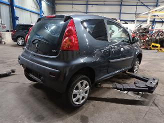 Peugeot 107 107 Hatchback 1.0 12V (384F(1KR)) [50kW]  (06-2005/05-2014) picture 3
