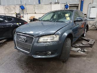 Démontage voiture Audi A3 A3 Sportback (8PA) Hatchback 5-drs 1.6 (BSE) [75kW]  (09-2004/03-2013)= 2008/11
