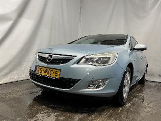 Auto incidentate Opel Astra Astra J (PC6/PD6/PE6/PF6) Hatchback 5-drs 1.6 16V (A16XER(Euro 5)) [85=
kW]  (12-2009/10-2015) 2010/9