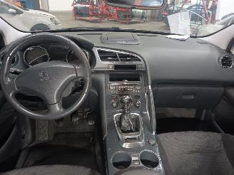 Peugeot 3008 3008 I (0U/HU) MPV 1.6 16V THP 155 (EP6CDT(5FV)) [115kW]  (06-2009/08-=
2016) picture 5