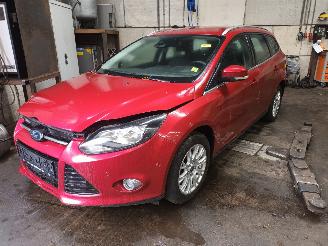 Démontage voiture Ford Focus Focus 3 Wagon Combi 1.6 Ti-VCT 16V 125 (PNDA) [92kW]  (07-2010/05-2018=
) 2011