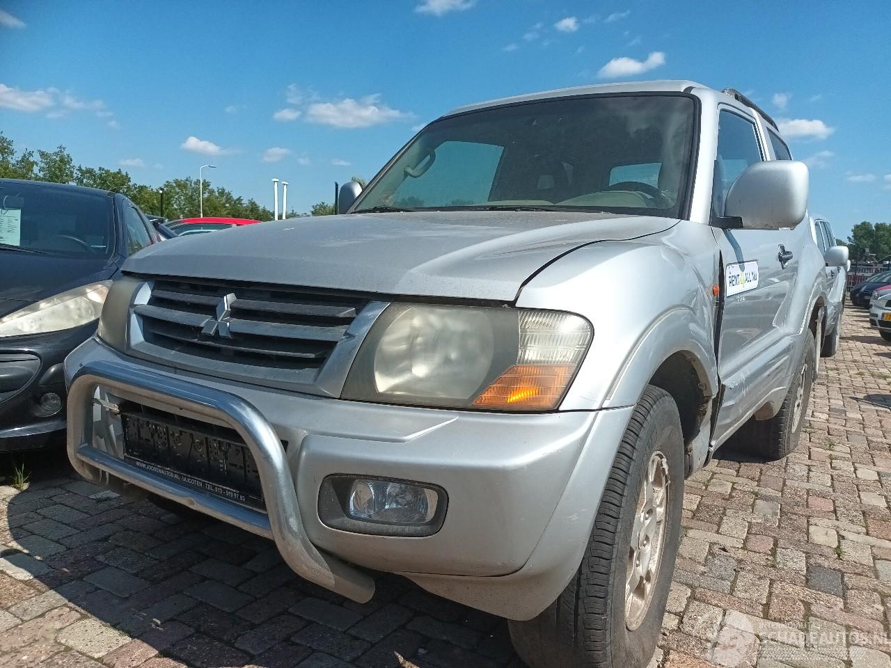 Mitsubishi Pajero Pajero/Shogun Canvas Top (V6/7) Terreinwagen 3.2 DI-D 16V (4M41) [118k=
W]  (10-2001/12-2006)