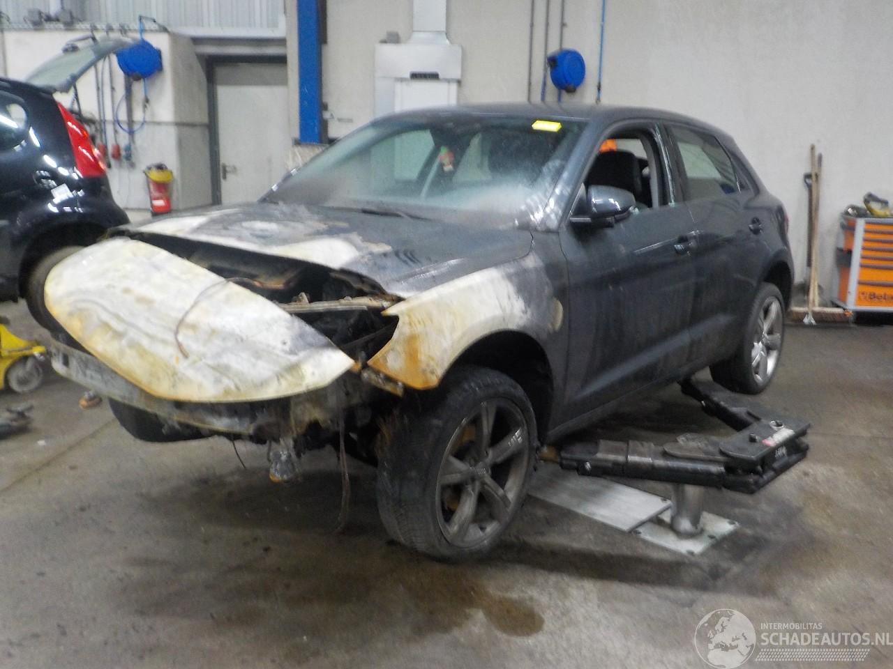 Audi A1 A1 Sportback (GBA) Hatchback 5-drs 1.0 30 TFSI 12V (DKJA) [85kW]  (07-=
2018/...)