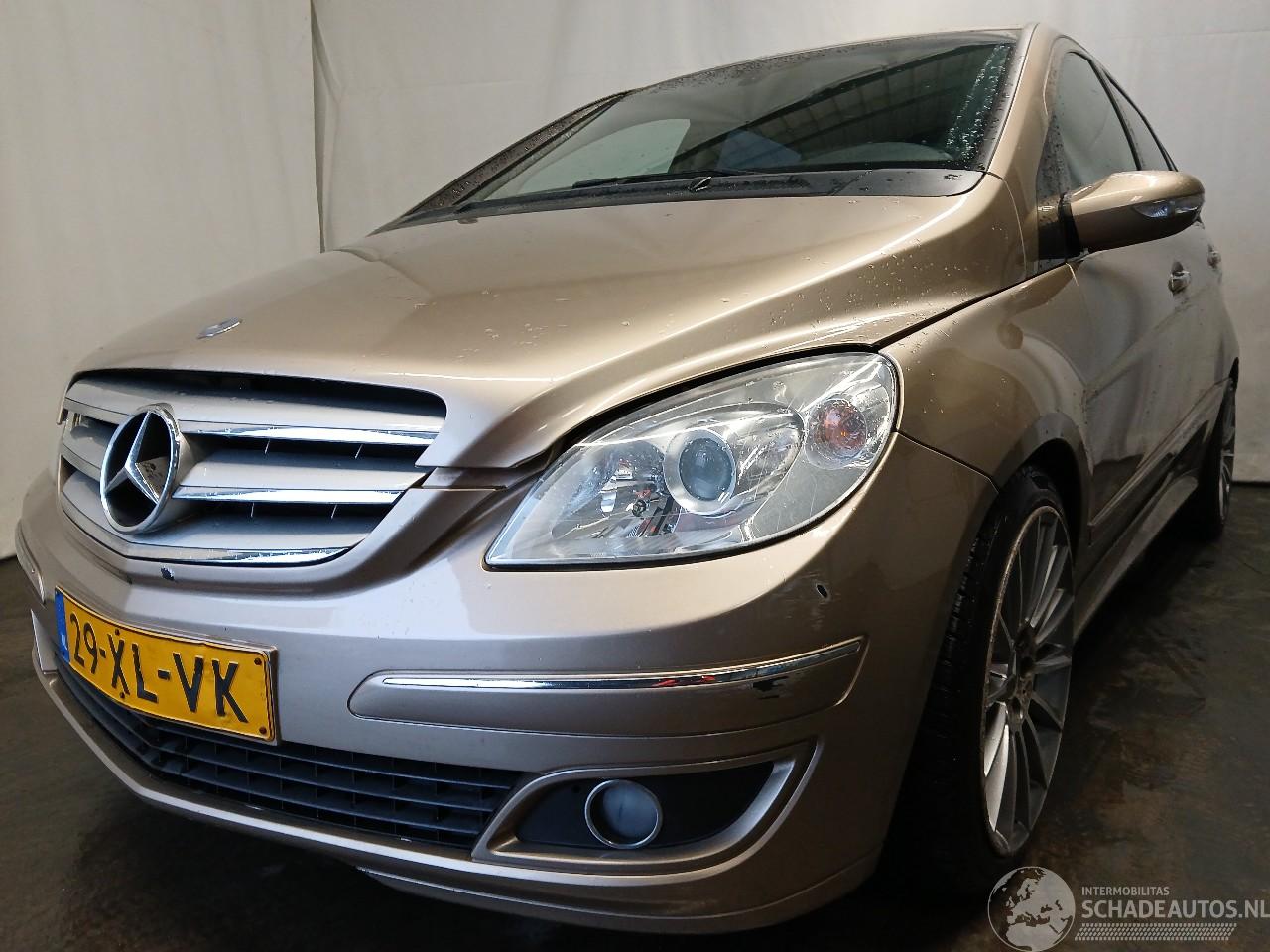 Mercedes B-klasse B (W245) Hatchback 2.0 B-200 16V Turbo (M266.980) [142kW]  (03-2005/11=
-2011)