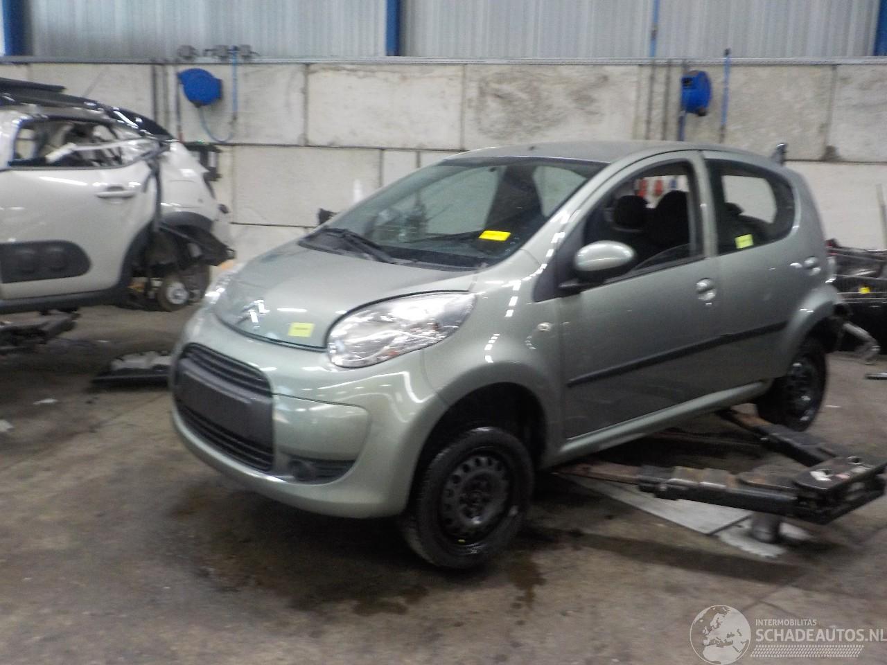 Citroën C1 C1 Hatchback 1.0 12V (1KR-FE(CFB)) [50kW]  (06-2005/09-2014)