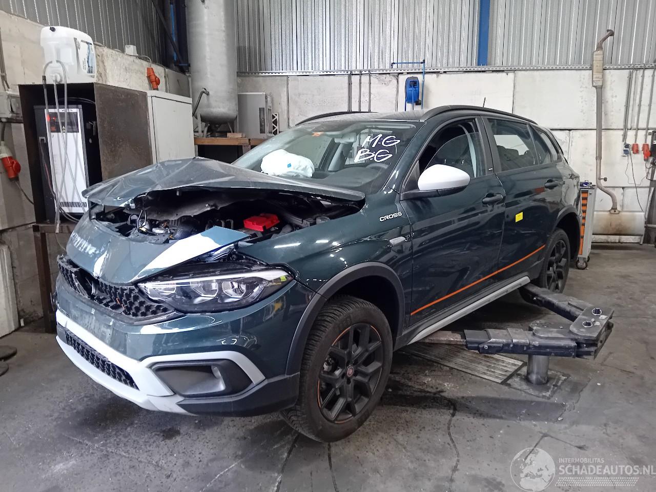 Fiat Tipo Tipo (356W/357W) Combi 1.5 Turbo Hybrid 16V (46347813) [96kW]  (03-202=
2/...)