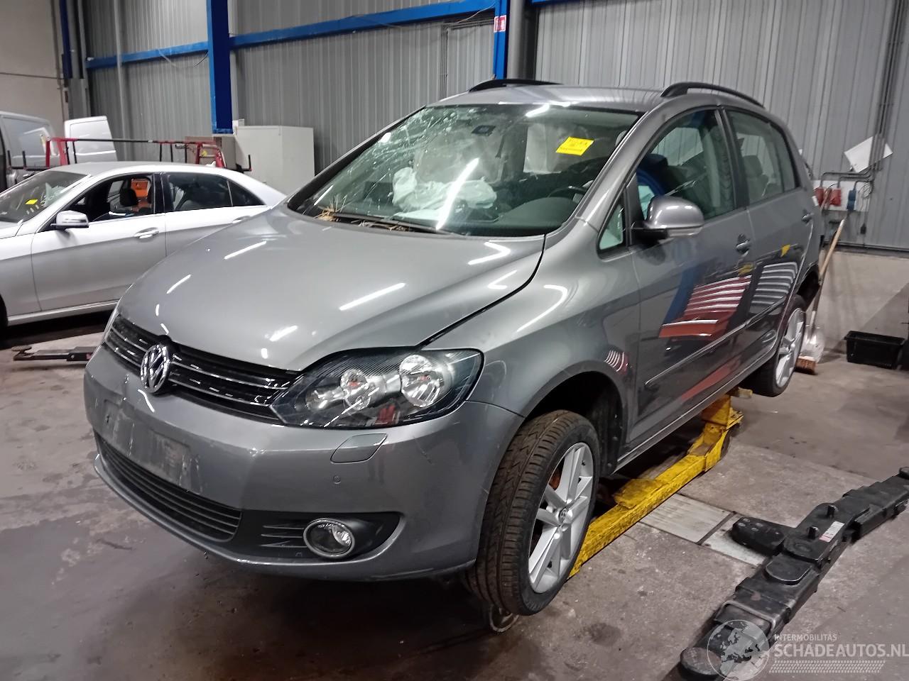 Volkswagen Golf Golf Plus (5M1/1KP) MPV 1.4 TSI 122 16V (CAXA(Euro 5)) [90kW]  (06-200=
7/12-2013)