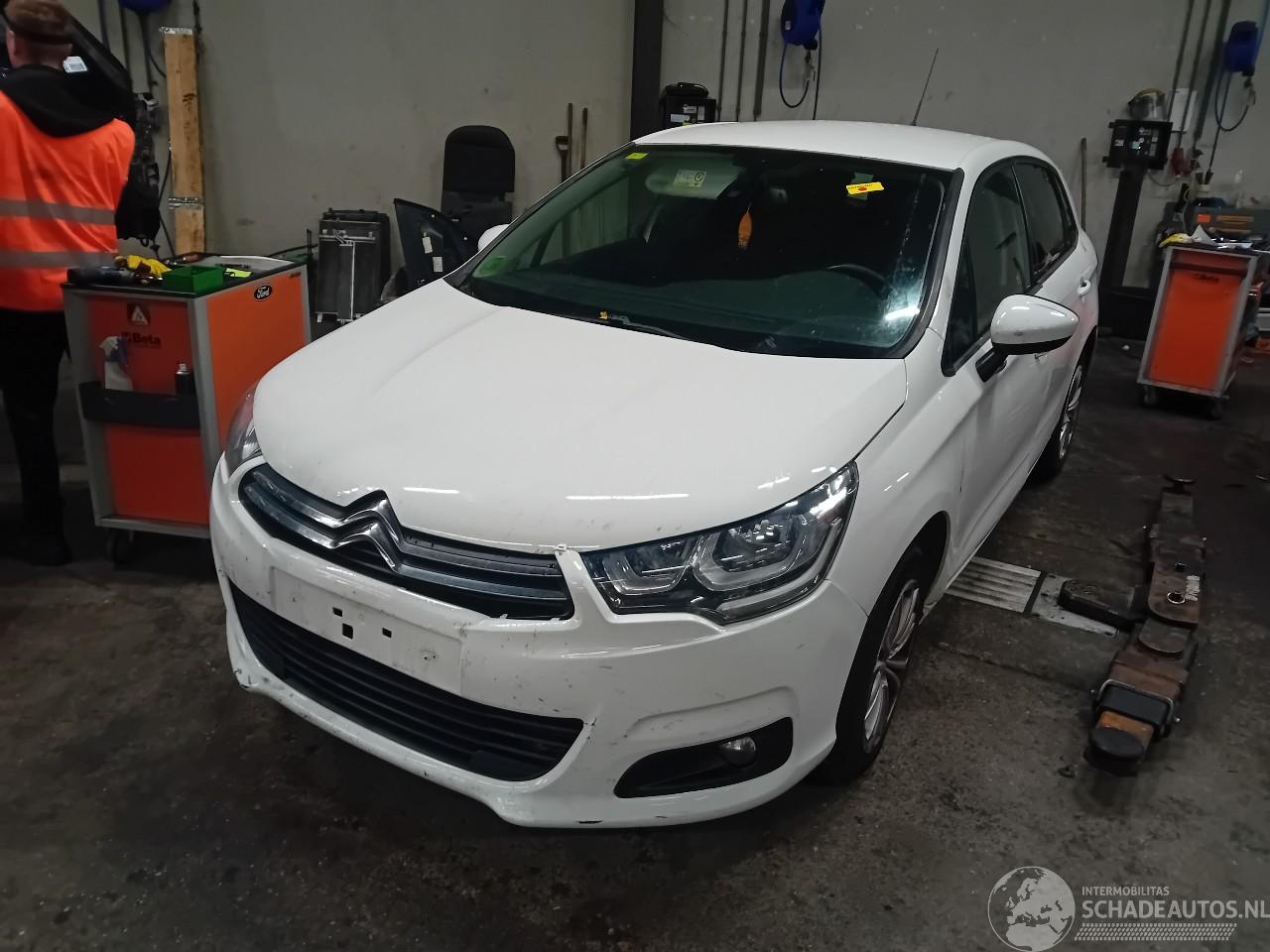 Citroën C4 C4 Berline (NC) Hatchback 5-drs 1.6 BlueHDI 100 (DV6FD(BHY)) [73kW]  (=
07-2014/05-2018)