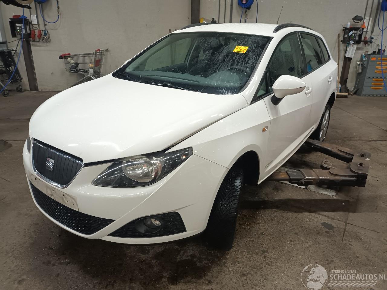 Seat Ibiza Ibiza ST (6J8) Combi 1.2 TDI Ecomotive (CFWA) [55kW]  (04-2010/05-2015=
)
