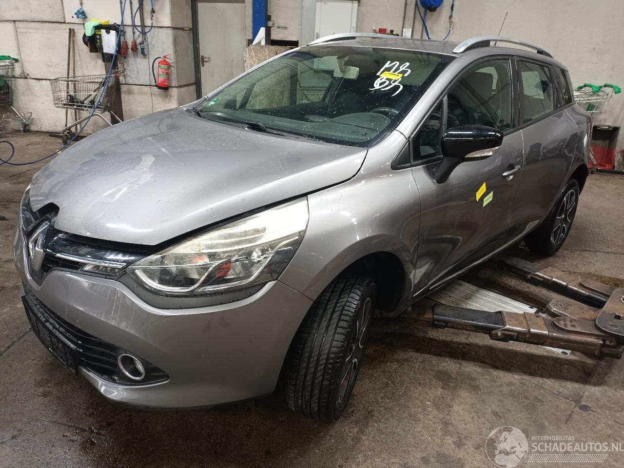 Renault Clio Clio IV Estate/Grandtour (7R) Combi 5-drs 0.9 Energy TCE 90 12V (H4B-4=
00(H4B-A4)) [66kW]  (01-2013/08-2021)