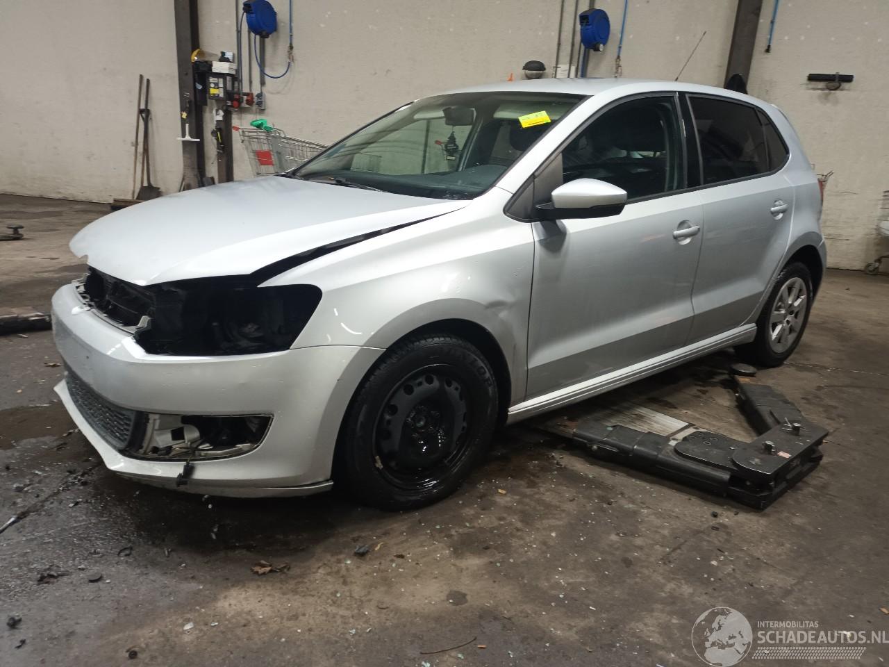 Volkswagen Polo Polo V (6R) Hatchback 1.2 TDI 12V BlueMotion (CFWA(Euro 5)) [55kW]  (1=
0-2009/05-2014)