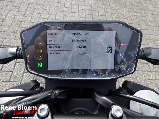 KTM 790 Duke L picture 9