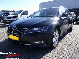 Schadeauto Skoda Superb Combi 1.6 TDI Greenline Business 120pk 2018/1