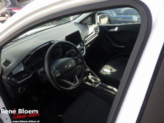 Ford Fiesta 1.0 EcoBoost Hybrid Titanium picture 16