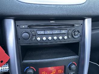 Peugeot 207 CC 1.6 VTi 120pk automaat Roland Garros - nap - clima - cruise - pdc - bi color leer - 4x nieuwe banden picture 36