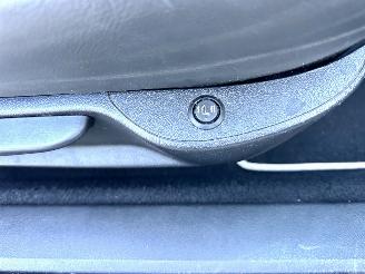 Peugeot 207 CC 1.6 VTi 120pk automaat Roland Garros - nap - clima - cruise - pdc - bi color leer - 4x nieuwe banden picture 38