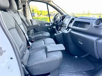 Renault Trafic Gereserveerd 2.0 dCi 120pk 6-bak T29 L2/H1 Bns - 3pers - facelift - 34dkm - pdc - trekh - navi - airco - cruise - aux - usb picture 30