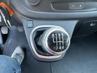 Renault Trafic Gereserveerd 2.0 dCi 120pk 6-bak T29 L2/H1 Bns - 3pers - facelift - 34dkm - pdc - trekh - navi - airco - cruise - aux - usb picture 16