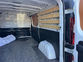 Renault Trafic Gereserveerd 2.0 dCi 120pk 6-bak T29 L2/H1 Bns - 3pers - facelift - 34dkm - pdc - trekh - navi - airco - cruise - aux - usb picture 34