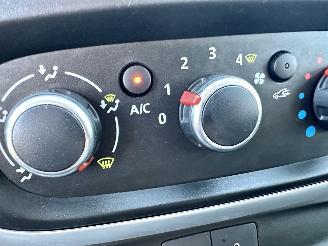 Renault Trafic Gereserveerd 2.0 dCi 120pk 6-bak T29 L2/H1 Bns - 3pers - facelift - 34dkm - pdc - trekh - navi - airco - cruise - aux - usb picture 17