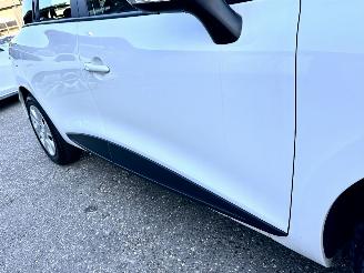 Renault Clio Estate 1.5 dCi 90pk ECO Expr - 142dkm nap - nw distr.riem 118dkm - navi - airco - cruise - pdc - trekh picture 73