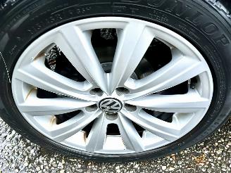 Volkswagen Polo 1.2 TSI 105pk 6-bak Highline 5drs - pano - airco - cruise - pdc - lmv - 4x elektr ramen - alcantara picture 66