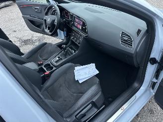 Seat Leon 1.5 TSI 131pk FR Ult Ed - pano - 78dkm - facelift - virtual - front assist - sfeerverl - pdc v+a - alarm - nardo grey picture 22