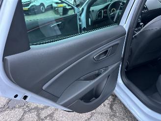 Seat Leon 1.5 TSI 131pk FR Ult Ed - pano - 78dkm - facelift - virtual - front assist - sfeerverl - pdc v+a - alarm - nardo grey picture 67