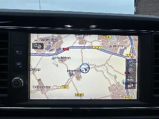 Seat Leon 1.5 TSI 131pk FR Ult Ed - pano - 78dkm - facelift - virtual - front assist - sfeerverl - pdc v+a - alarm - nardo grey picture 32