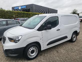 Opel Combo Opel Combo benzine 1.2 PureTech 110 S&S Lengte 2 picture 2