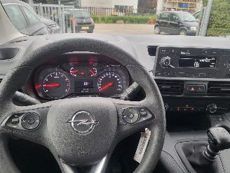 Opel Combo Opel Combo benzine 1.2 PureTech 110 S&S Lengte 2 picture 10