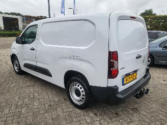 Opel Combo Opel Combo benzine 1.2 PureTech 110 S&S Lengte 2 picture 4