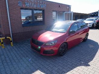 Schadeauto Peugeot 308 GT PANORAMADAK ALCANTARA AUTOMAAT DENON LED 2019/9