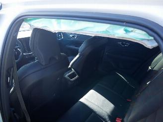 Volvo V-60  picture 12