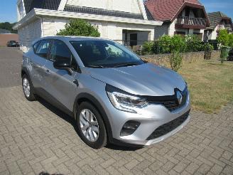 Renault Captur  picture 7
