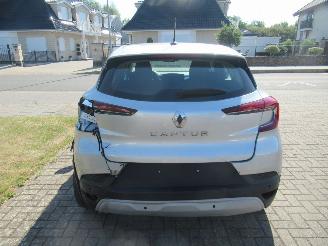 Renault Captur  picture 4