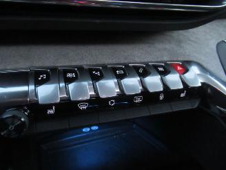 Peugeot 3008 PureTech 130 Aut. GT  Climat Leer/Alcantara Navi Panorama-D Camera SoundPack....... picture 18